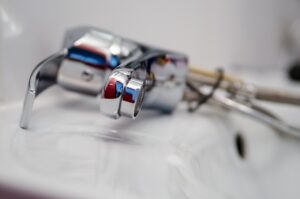 Najlepsze wibratory: Wybór i zastosowanie wibracji w różnych branżach